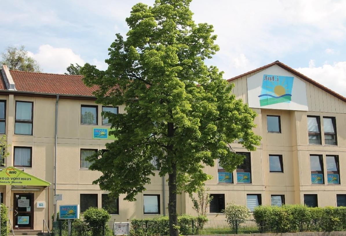 Jugendgastehaus Lichterfelde Hostel Берлин Екстериор снимка